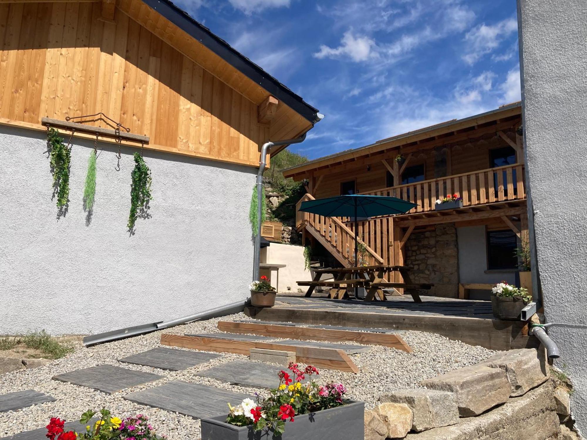 Studio Canellito Le Clos Des Ours Matemale Esterno foto