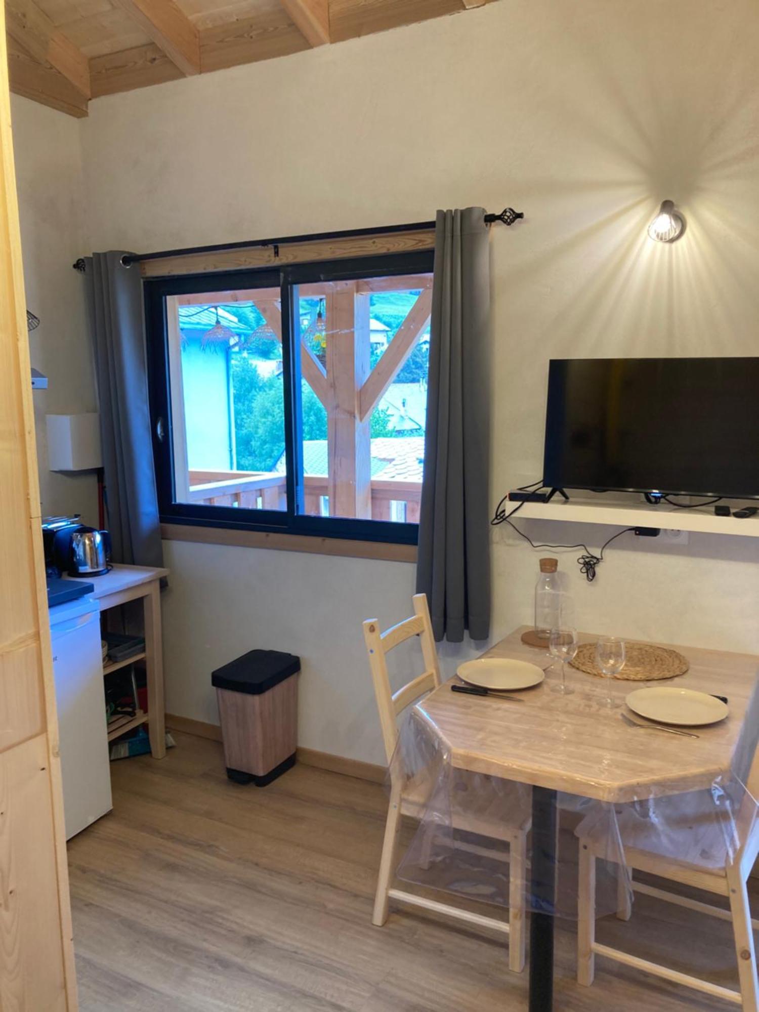 Studio Canellito Le Clos Des Ours Matemale Esterno foto